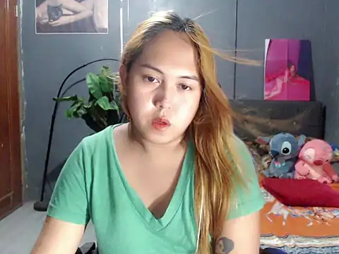 Chandria_Wilson 在線直播表演