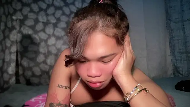 Exotic_alyssa69 Pertunjukan Webcam
