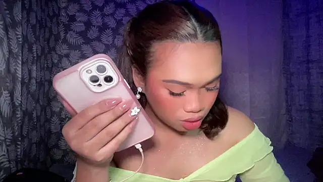 Exotic_alyssa69 Webcam-Show