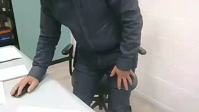 Bsxmaturo61's Webcam Show