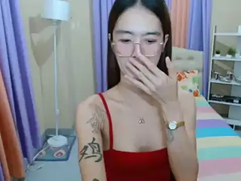 XxTsUncutAskaxX 在線直播表演