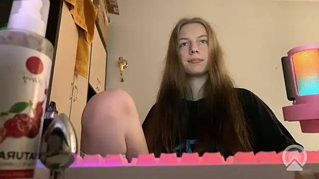 britneylovely Pertunjukan Webcam