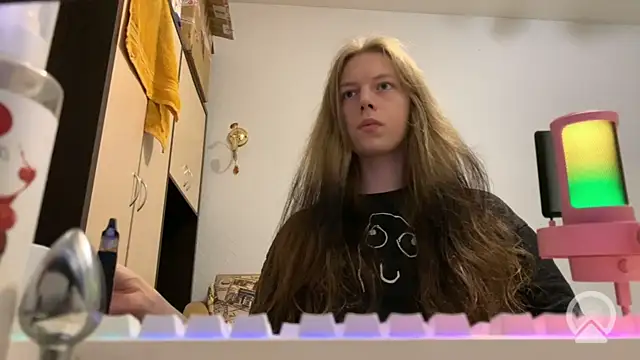 Вебкам-шоу britneylovely