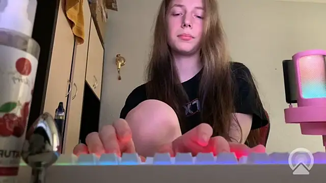 britneylovely's Webcam Show