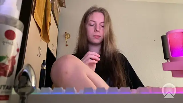 britneylovely ওয়েবক্যাম শো