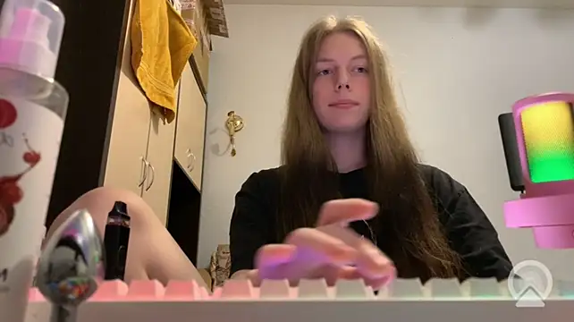 Webkamerová show britneylovely