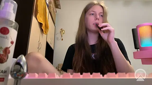 britneylovely 在線直播表演