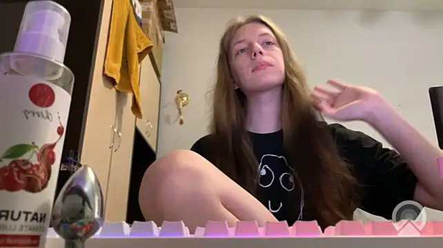 عرض كام britneylovely