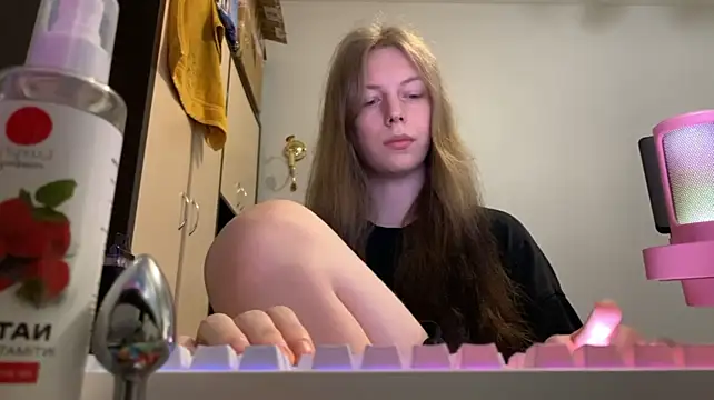 عرض كام britneylovely