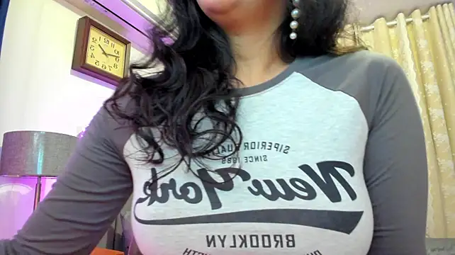 Webkamerová show DsexiestQueenx