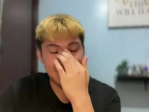 Kingdirtyfog 网络视讯表演