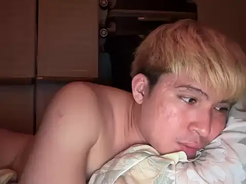Kingdirtyfog Pertunjukan Webcam