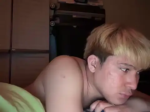 Kingdirtyfog Pertunjukan Webcam