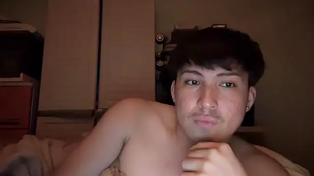 Kingdirtyfog Pertunjukan Webcam