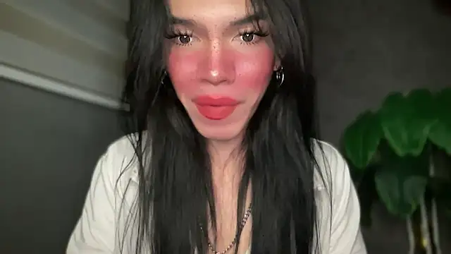 Queenn_xx's Webcam Show