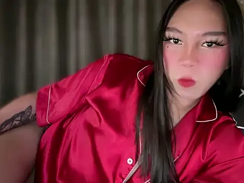 kat_mire élő XXX-chatje