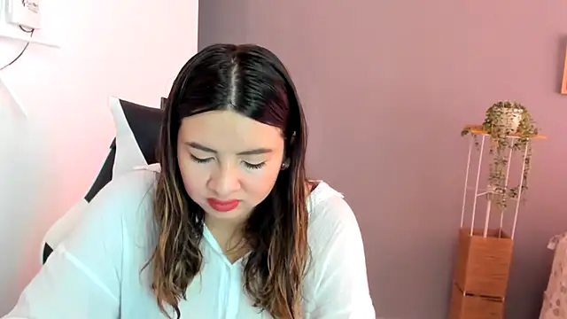 __Emma__11__Lecat_'s Live XXX Chat