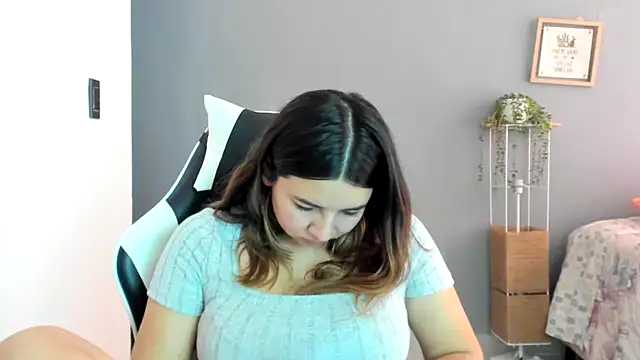 Chat XXX Live __Emma__11__Lecat_