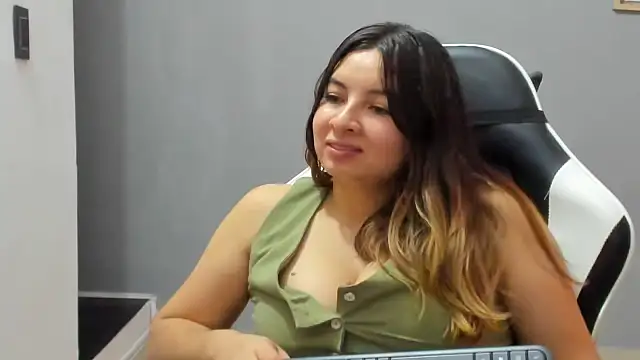 __Emma__11__Lecat_ Chat XXX in diretta