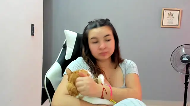__Emma__11__Lecat_'s Live XXX Chat