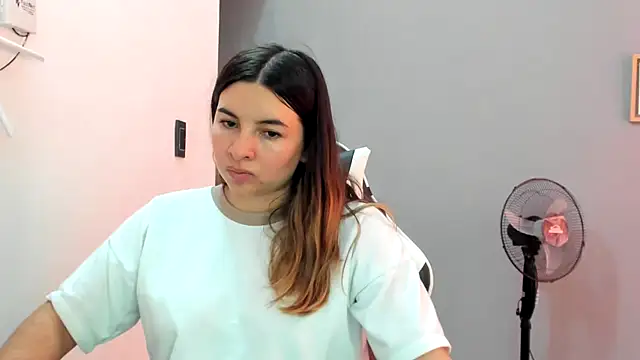 __Emma__11__Lecat_'s Live XXX Chat