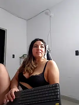__Emma__11__Lecat_'s Live XXX Chat