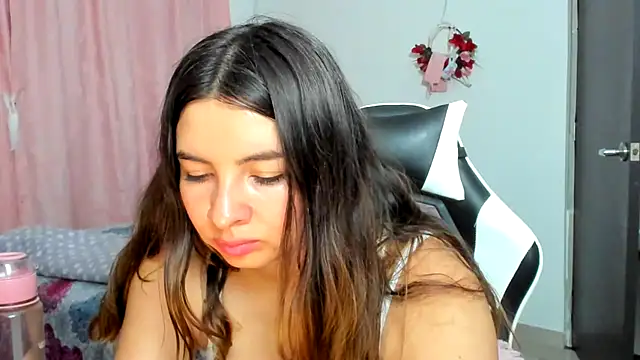 __Emma__11__Lecat_ live XXX chat