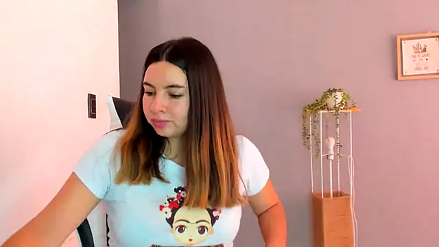 צ'אט XXX בשידור חי של __Emma__11__Lecat_