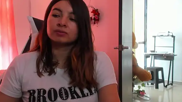 __Emma__11__Lecat_'s Live XXX Chat