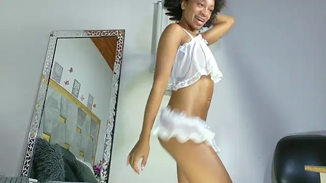 Chatroom XXX en direct de AliyahBrowns