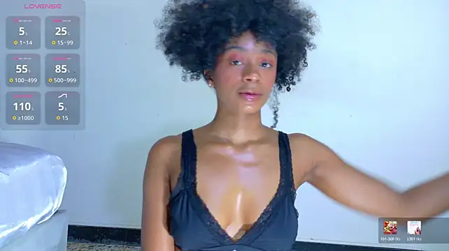 AliyahBrowns' Live XXX Chat