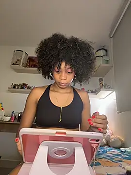 AliyahBrowns' Webcam Show