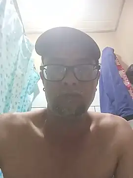 cristianojp1 Show in webcam