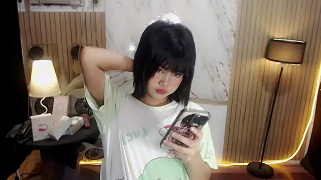 Webkamerová show asian_babhiegirl