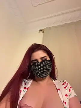 GLAMOURk Adlı Modelin Web Kamerası Şovu