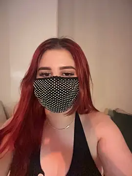 RED_KAMY Show in webcam