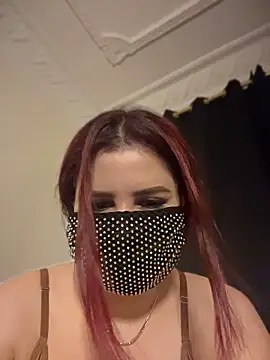 RED_KAMY Adlı Modelin Canlı XXX Sohbeti