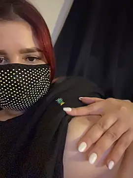 GLAMOUR-1 Chat XXX in diretta