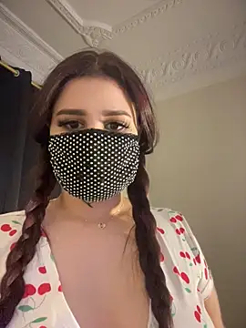 GLAMOUR-1 Live XXX Chat