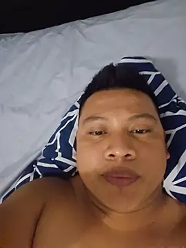 raulcaliente2814 Webcam-Show