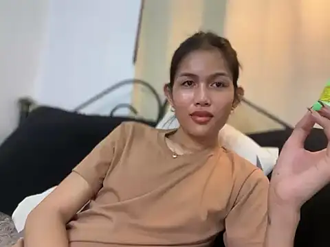 Larathegr8t Pertunjukan Webcam