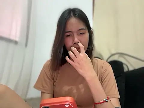 PrettylittleLara Webcam Show
