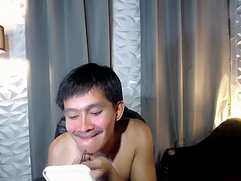 prince_elaijah 在線直播表演