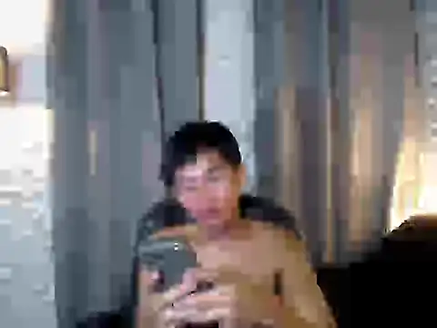 prince_elaijah Show in webcam