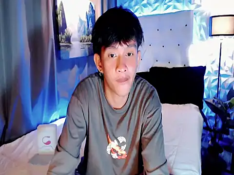 prince_elaijah Show in webcam