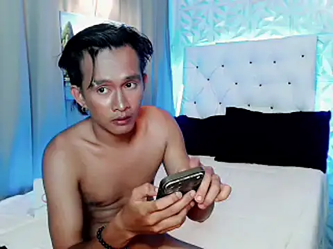 โชว์เว็บแคมของ prince_elaijah