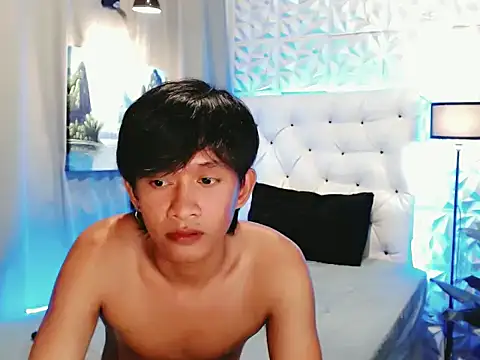 Show modela prince_elaijah na web-kameri