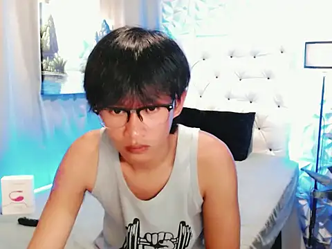 prince_elaijah Show in webcam