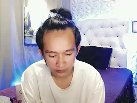 prince_elaijahn Webbikameraesitys