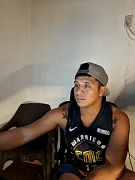 Felix_Asher Chat XXX in diretta